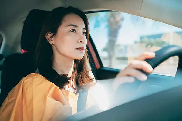 Consejos de seguridad y para la elección Para las Mujeres en las citas o datings